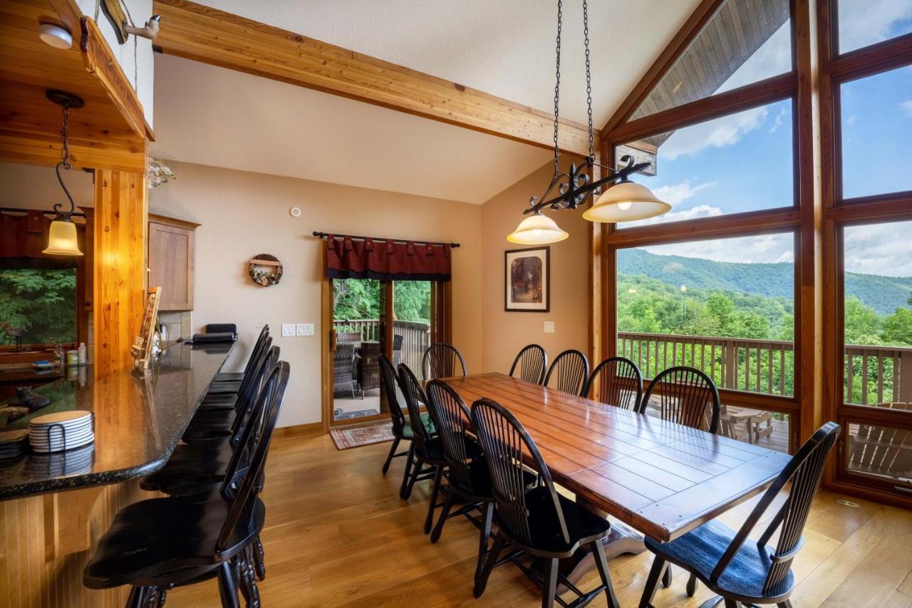 --Mountain Chalet Getaway With Breathtaking View Next To Tail Of Dragon-- Robbinsville Exterior foto